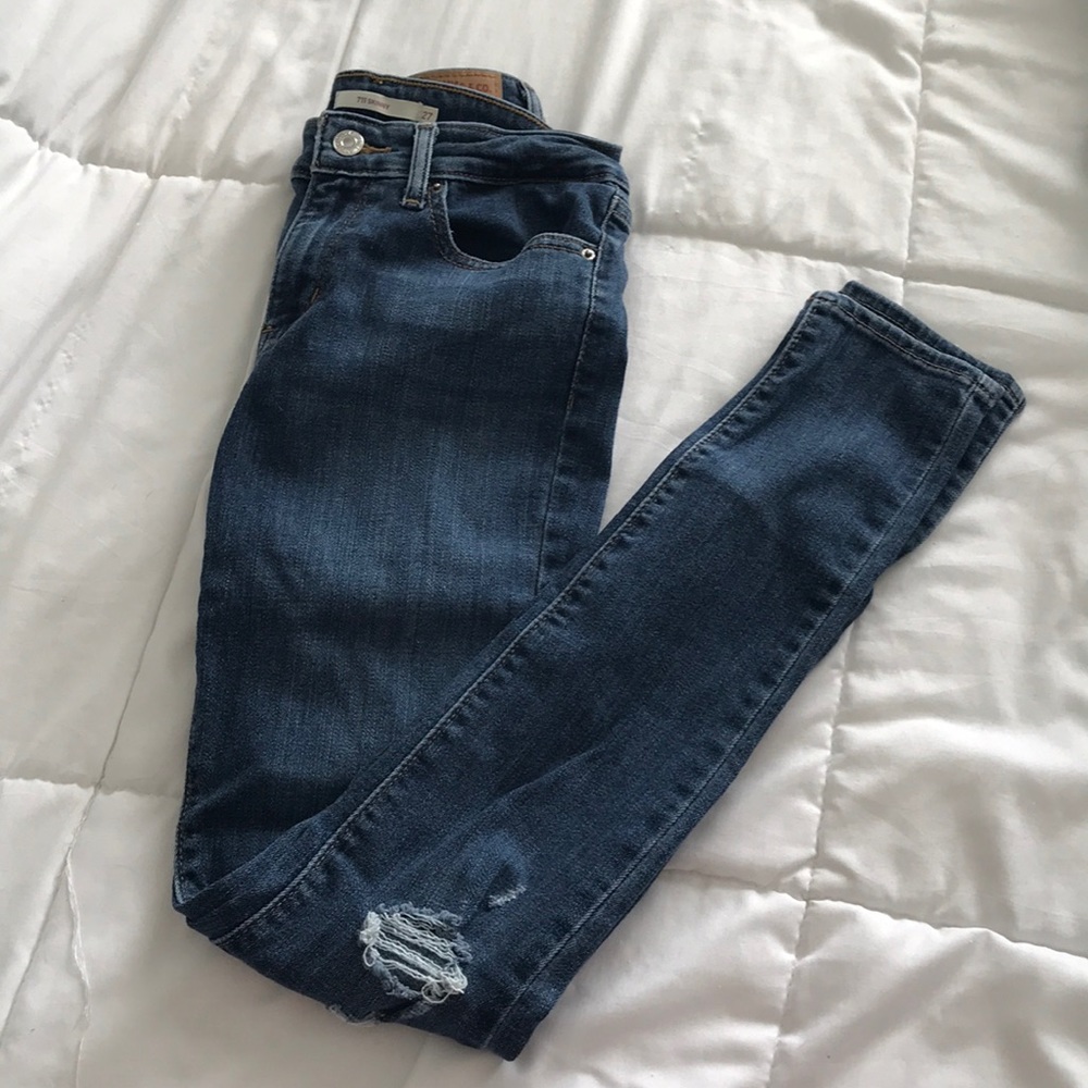 Levi 711 Skinny Jeans